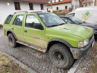 Opel Frontera A 2.3 td - 3