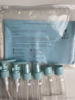 Kosmetická/toaletní průhledná taštička; cestovní sada - 3