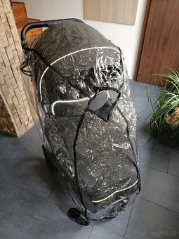 Kočárek CARRELLO BRAVO NEW (jako nový) - 3