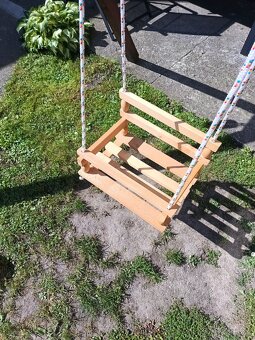 Dětská dřevěná houpačka - 3