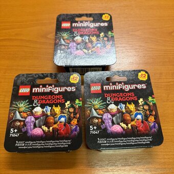 LEGO 71047 Minifigurky DRAGONBORN PALADIN Dungeons & Dragons - 3