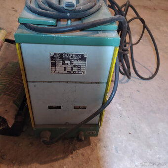 Transformátorová svářečka RTB-2 na 220V,nebo 380V;MEZ Brumov - 3