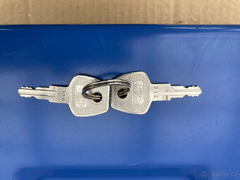 Pokladnička přenosná použitá za 300 kč - 3