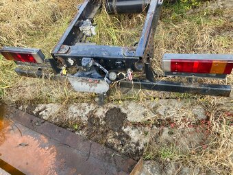 MAN L2000 zadní nárazník s tažným - 3