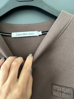 Calvin Klein Jeans mikina/svetr hnědý M panský - 3