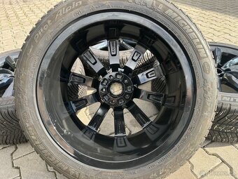 Audi A6 Allroad kola 19" zimní 255/45/19 - 3