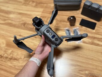 Dron DJI Air 3S - bez ovladače - 3