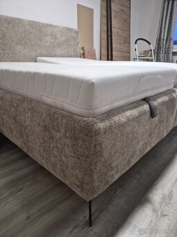 Manželská postel - 3