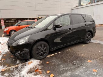 Mitsubishi Grandis - 3
