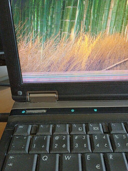 HP ProBook 6530b s vadou + dock - 3