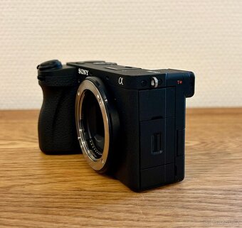 Sony Alpha A 6700 ILCE-6700 - 3