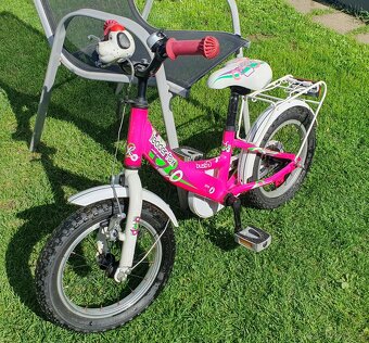 Leader Fox Busby 14 - 3