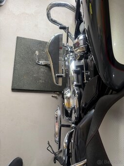 Harley Davidson Road Glide CVO - 3