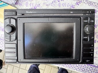 Prodám originál navigaci Škoda DX - 3