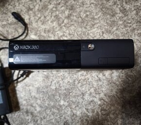 Xbox 360 Stingray plus ovladač a kabeláž - 3