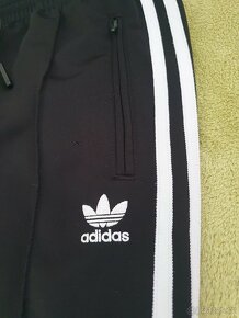 Tepláky Adidas - 3