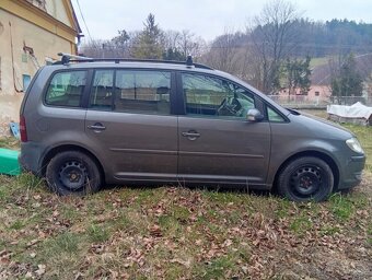 Volkswagen Touran - 3