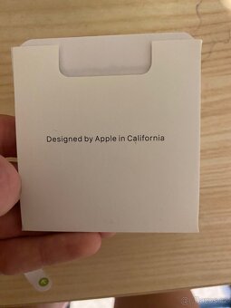 Apple airpods 4 gen s anc - 3