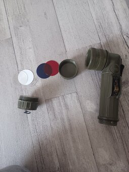 U.S vojenská baterka - 3
