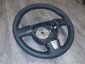 Škoda Octavia 2 RS volant nově pošitý před FL - 3