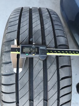 Michelin Primacy 4 195/65 R16 - 3