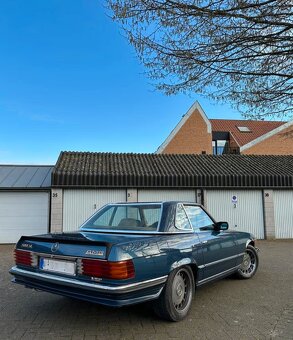 Mercedes-Benz SL 500 1981 - 3