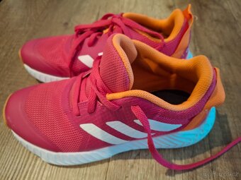 Adidas vel.33 - 3