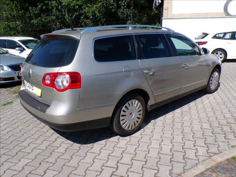 VW Passat 2,0 TFSI AUTOMAT,KŮŽE,XENON - 3