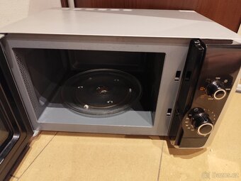 Mikrovlnná trouba Electrolux s grilem - 3
