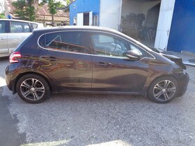 Peugeot 208 1,6hdi, 82kw, Rozprodám na náhradní díly - 3