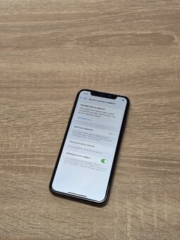 iPhone XS 64GB - 3