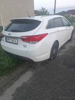 Hyundai i40 1.7 CRDI 85 kw - 3