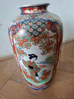 Starožitná porcelánová váza ručně malovaná - 3