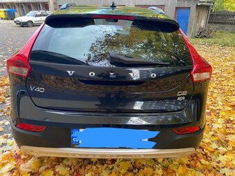 V40 - 3