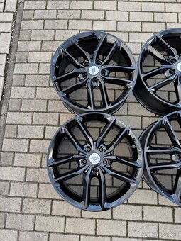 Orig. Alu kola Dodge Durango R20 5x127 - 3