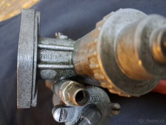 Velorex 350 - karburátor Jikov 2926SD14b sytič - 3