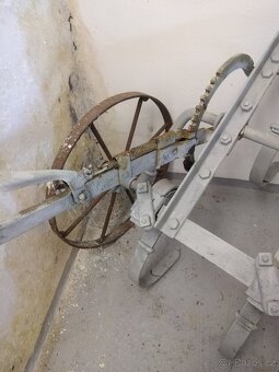 Kultivátor, kypřič za PF 62 - 3