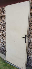 dveře interiérové vnitřní 60, 80/197; křídlo garážové - 3