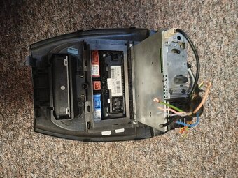 Auto rádio a ovládání klimatizace na Citroen C5 II - 3