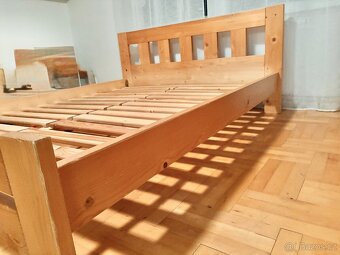 Dřevěná manželská postel 160x200 - 3