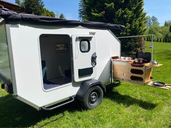 Karavan, obytný príves. - 3