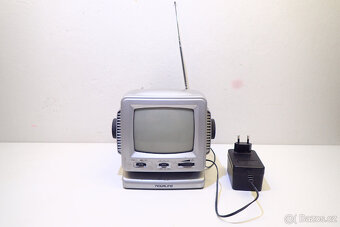 Televize do auta, na chatu- Novaline - funkční - 3