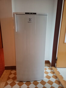 Mrazák, mraznička Electrolux LUB1AF19W (187 L) - 3