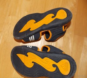 Pěnové sandálky Adidas, vel. 31 - 3