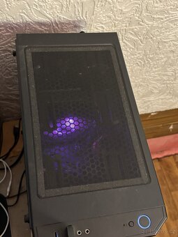 HERNÍ PC - HALL3000 + MONITOR - 3