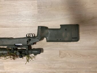 EPES CARLOS SHIFTY BASIC 9300KČ - 3