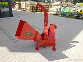Štěpkovač na větví za traktor - 3