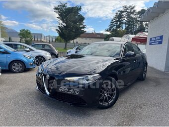 ALFA ROMEO Giulia II 2.2 160 SUPER AT8 rok 07/2019 - 3