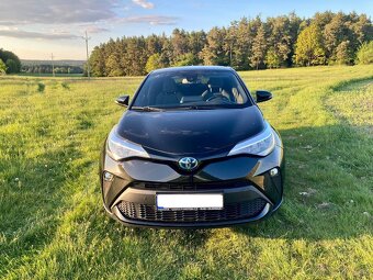 Toyota C-HR 2.0 hybrid, výbava Style - 3
