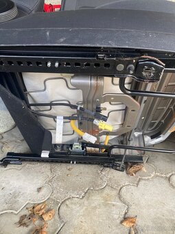 Sedačka spolujezdce hyundai - 3